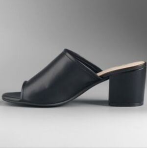 SV Black Heeled Sandals
